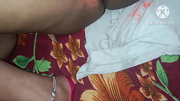 1643 mausi ki beti ki barsat me romantic chudai Video