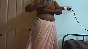 2121 Indian cock selfie mot Video